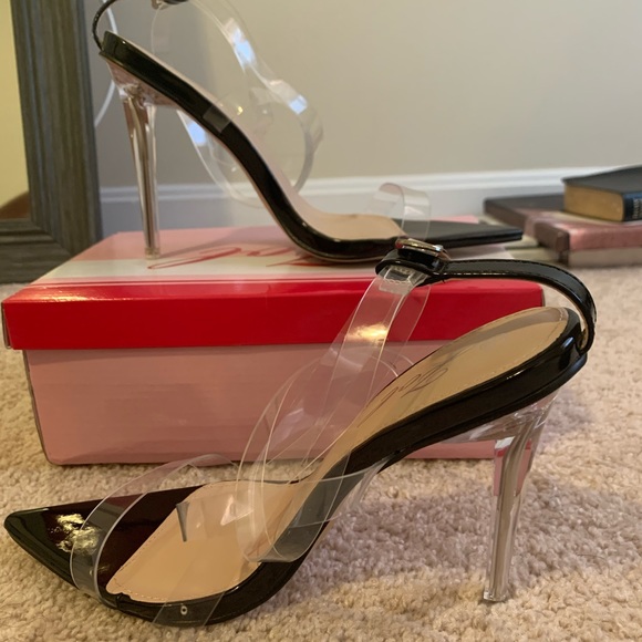 Boohoo clear strap pointed heels - Picture 2 of 2